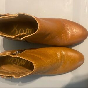 Sam Edelman Tan Leather Booties